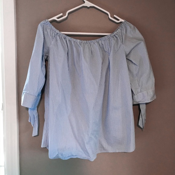 Blue // Off the shoulder // Boho top // Medium - Picture 2 of 3